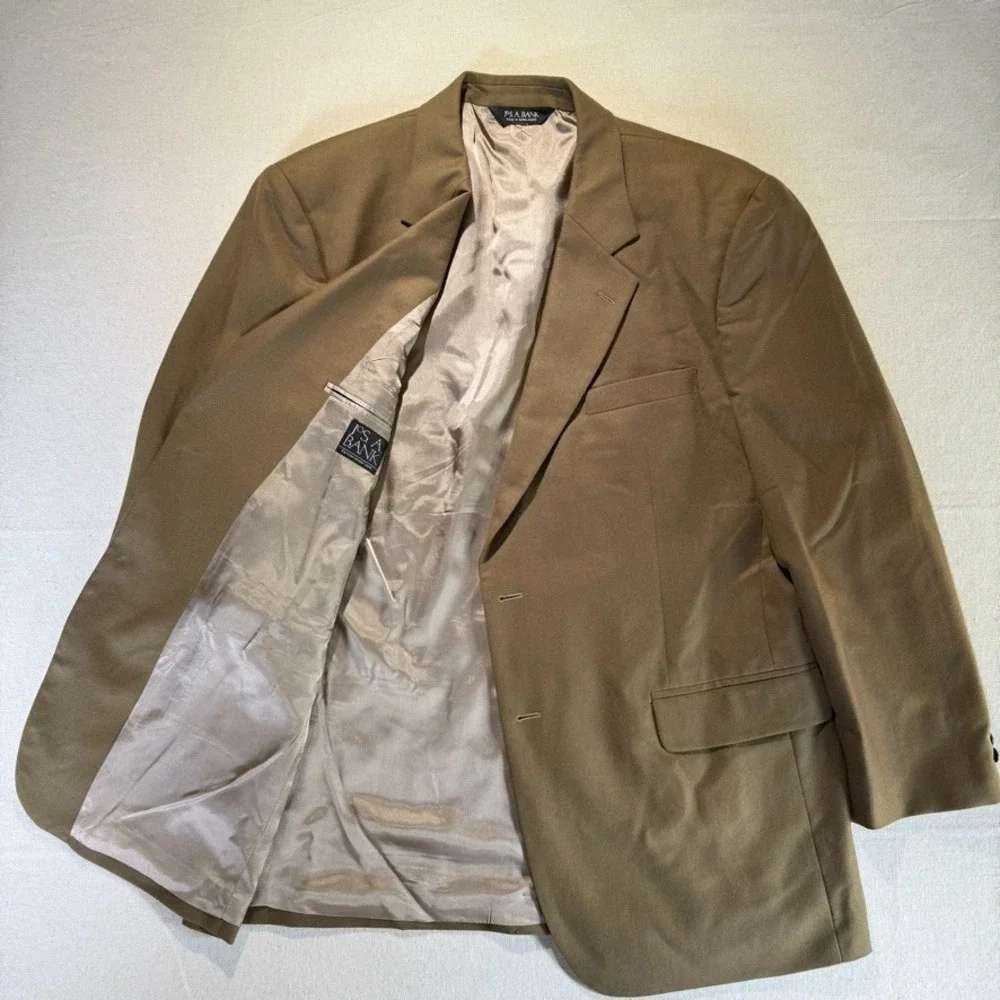 Jos A Bank Wool Cashmere Blazer Jacket Mens 46R And Jos A Bank Ledbetter Polo XL